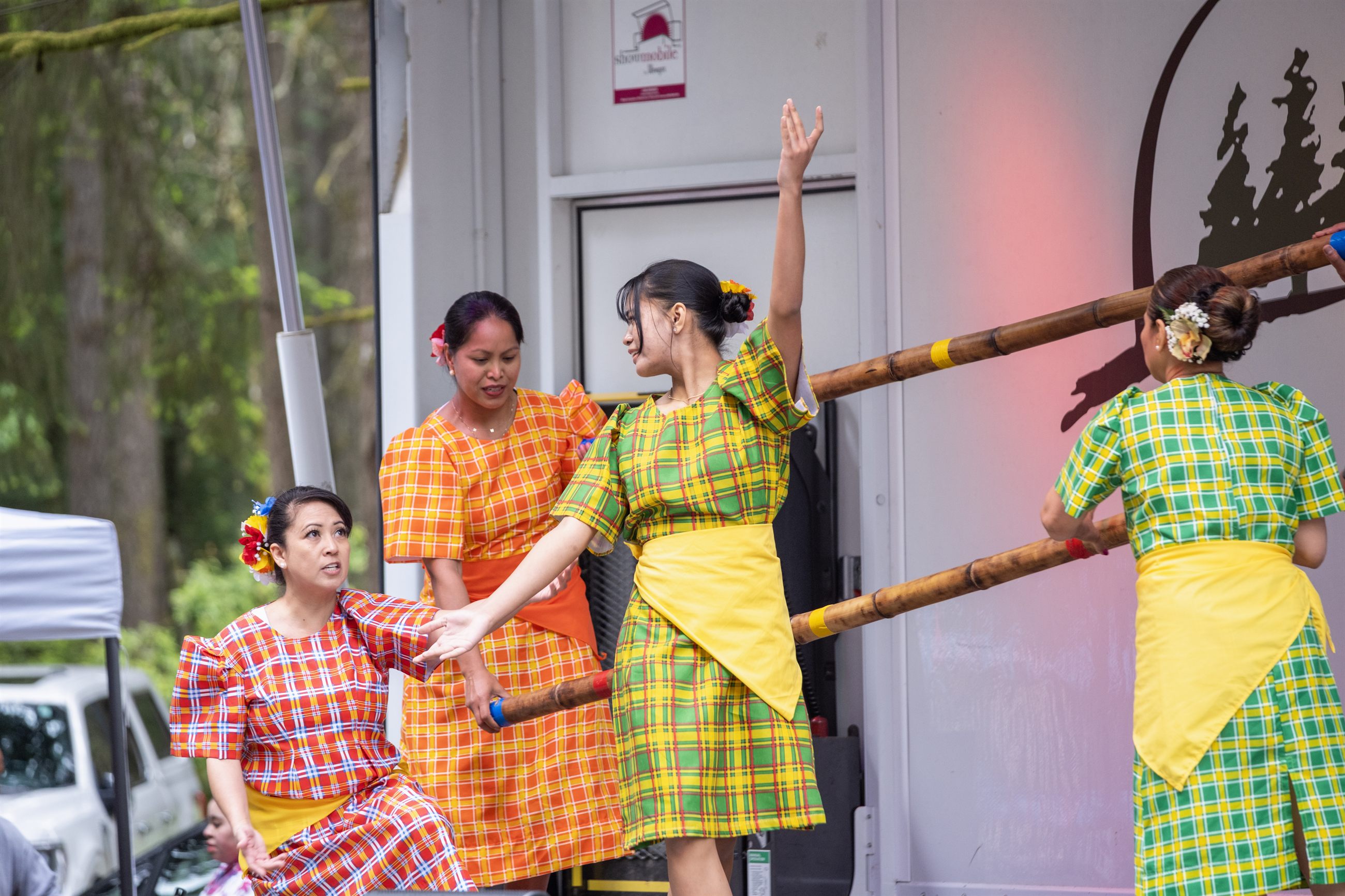 Festival crowd scene on Bainbridge Island.